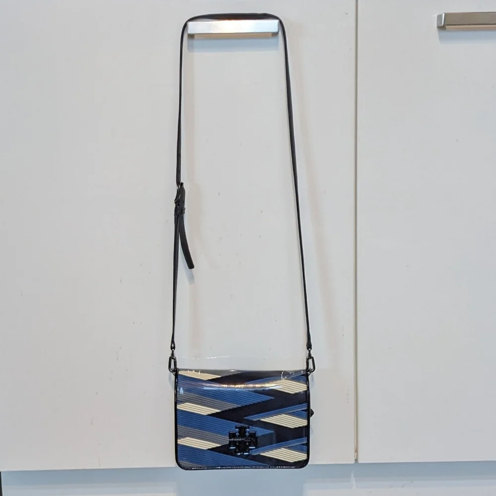 Tory Burch Britten Printed Patent Leather Combo Crossbody/Clutch Blue - Picture 3 of 15